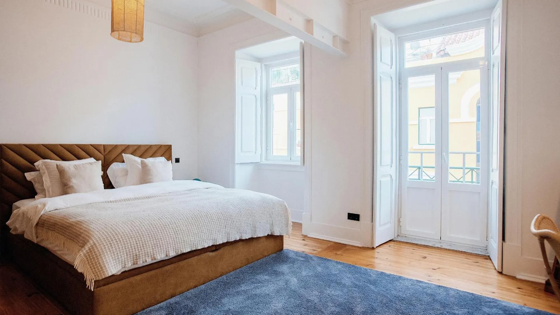 Modern And Luxurious Apartment In Lisboa